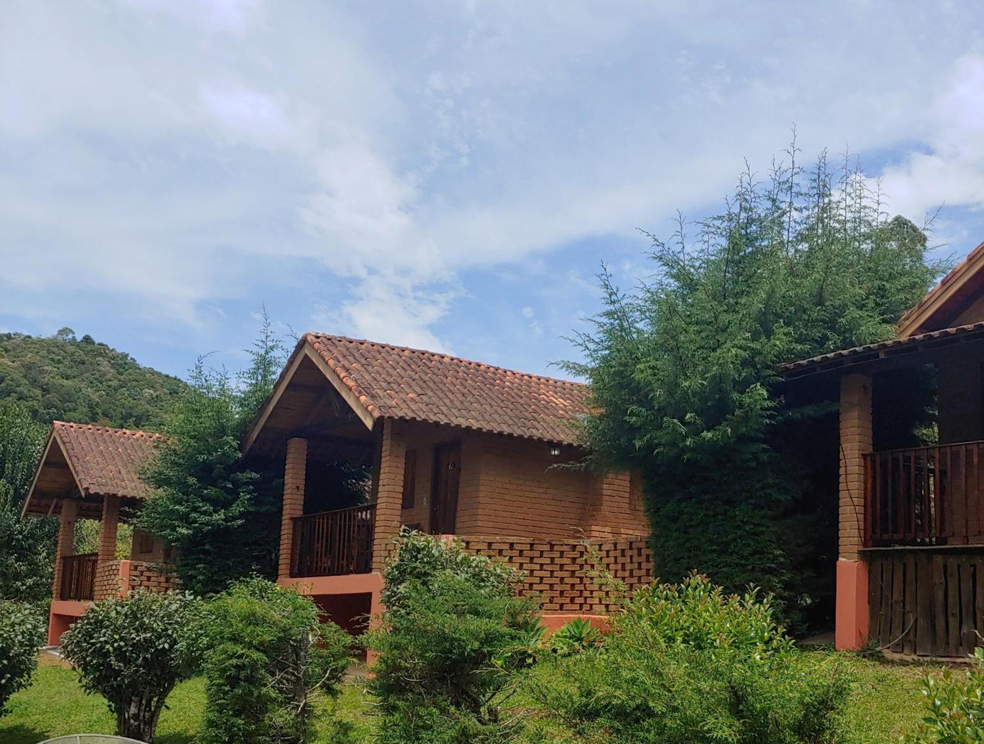 Pousada Recanto Da Vitoria Gonçalves Esterno foto