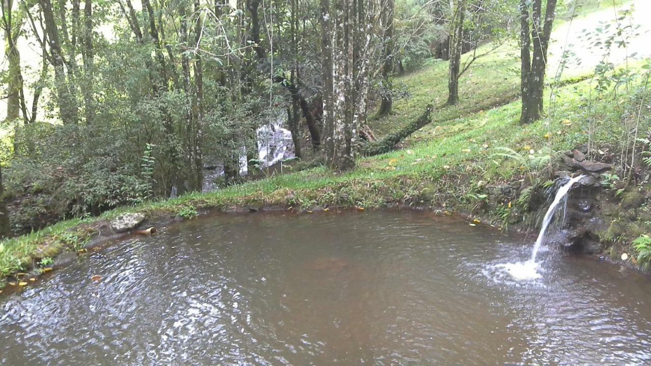 Pousada Recanto Da Vitoria Gonçalves Esterno foto