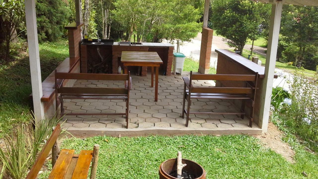 Pousada Recanto Da Vitoria Gonçalves Esterno foto